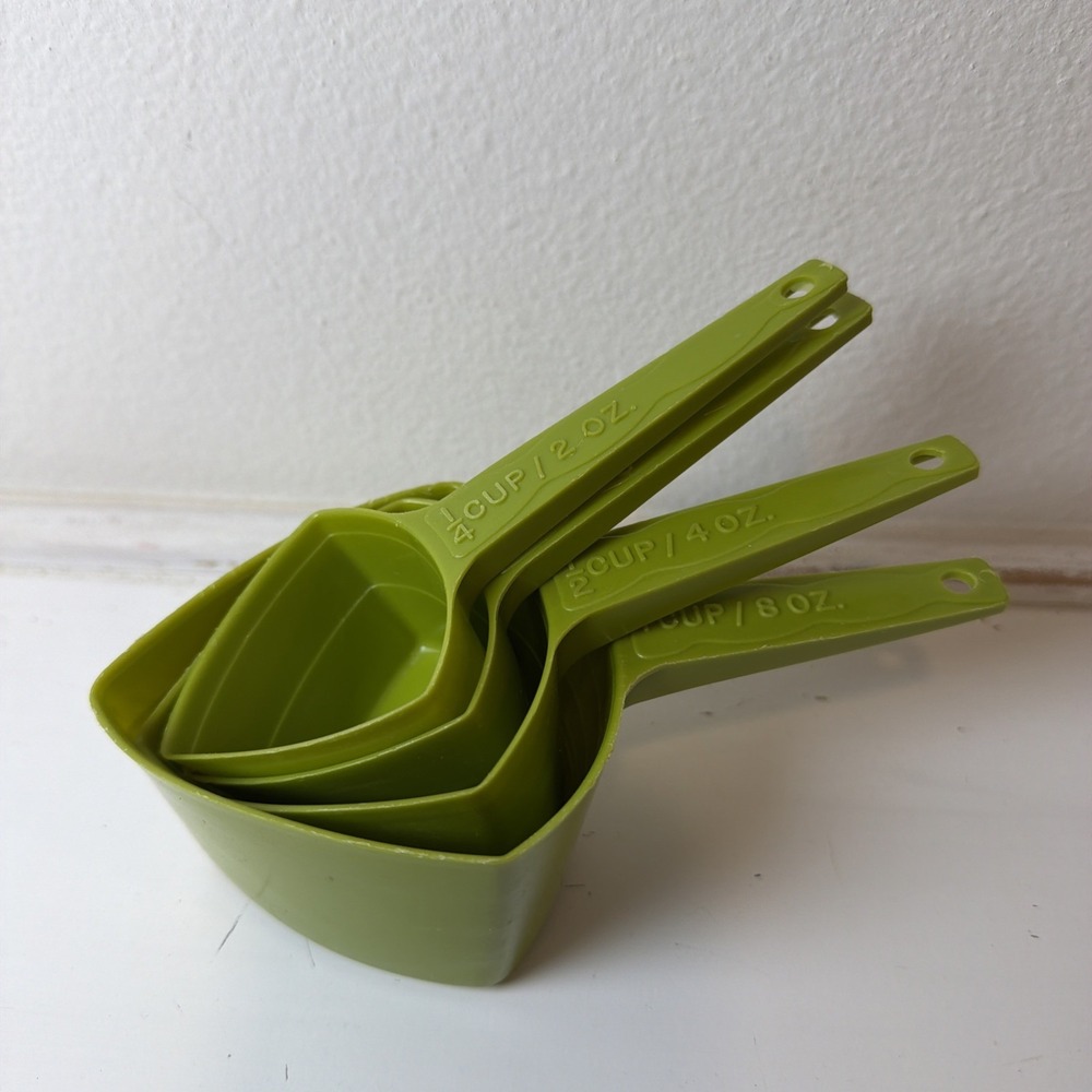 Vintage 4 Piece Nesting Green Measuring Cups MCM
